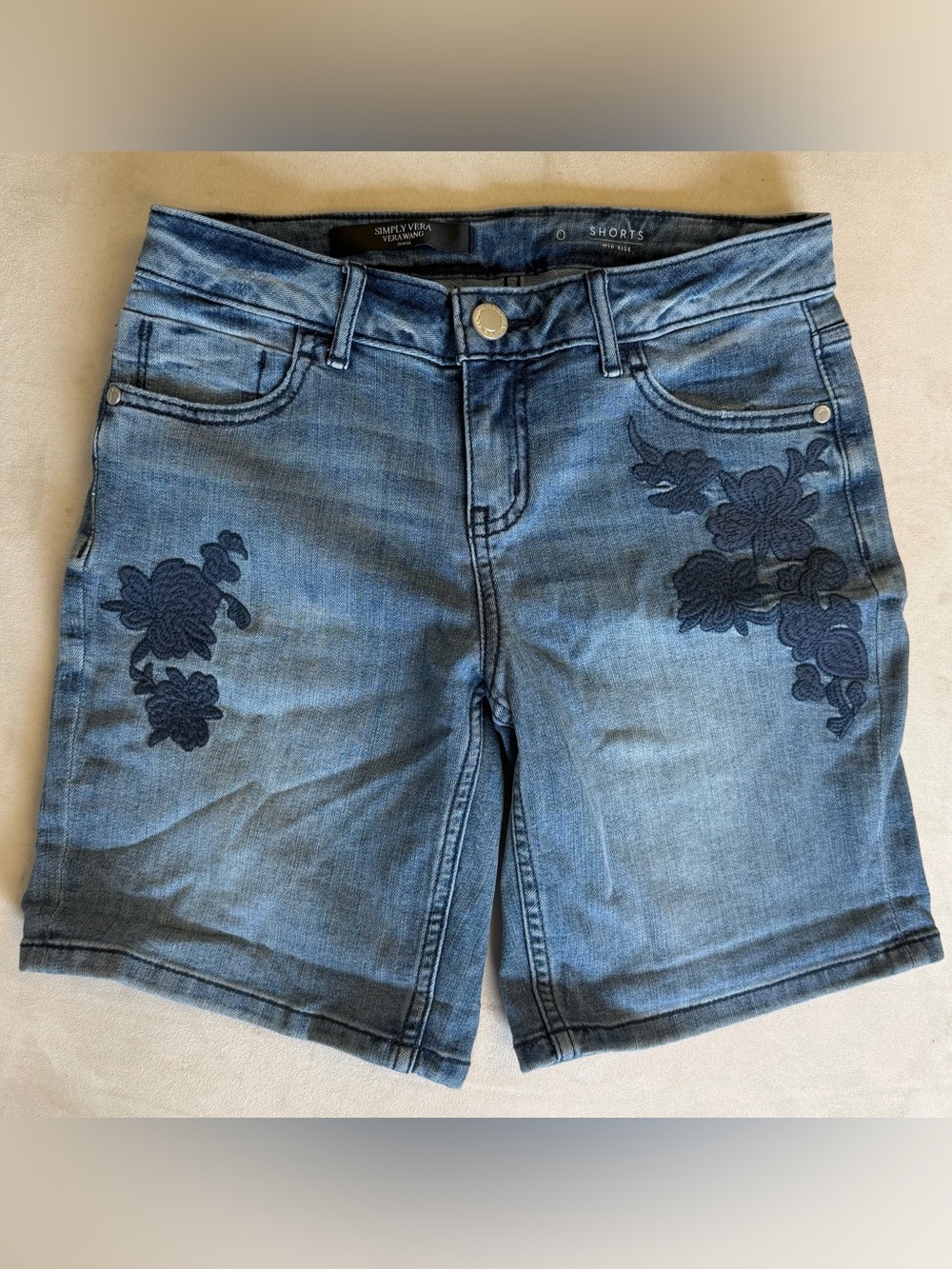 Simply Vera Vera Wang Embroidered Denim Bermuda Shorts Size 0
